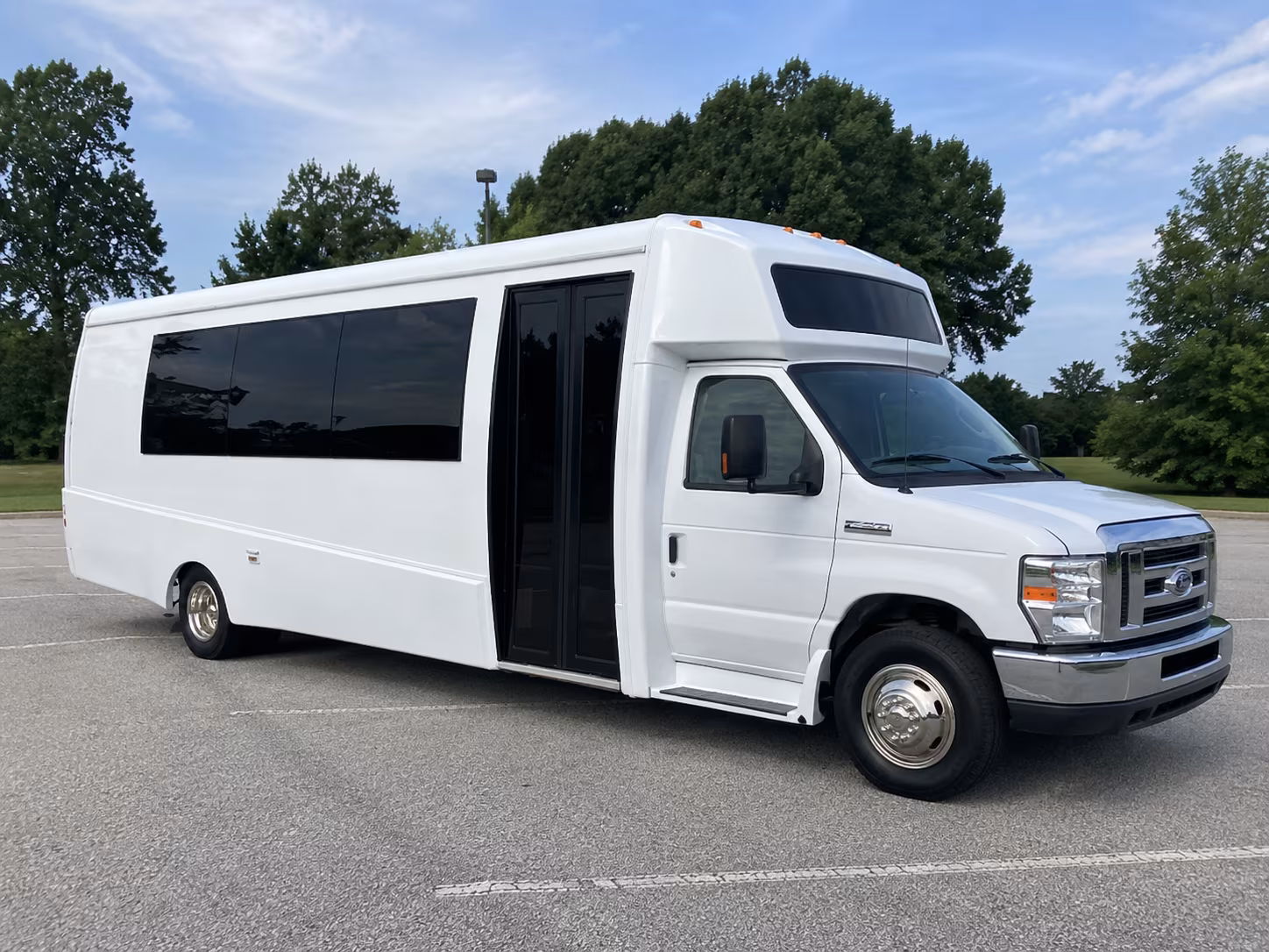 orem 18 passenger party bus